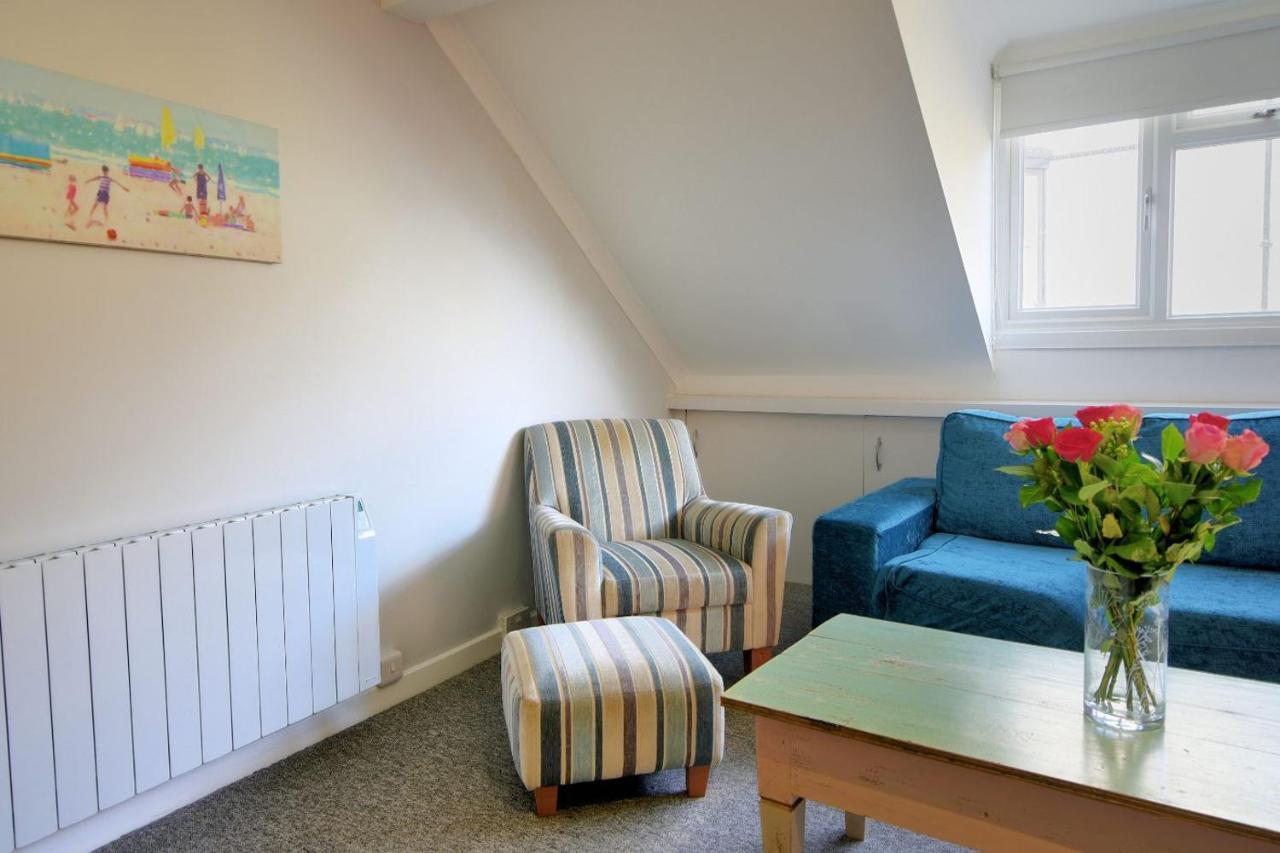 The Retreat Apartment Lyme Regis Ngoại thất bức ảnh
