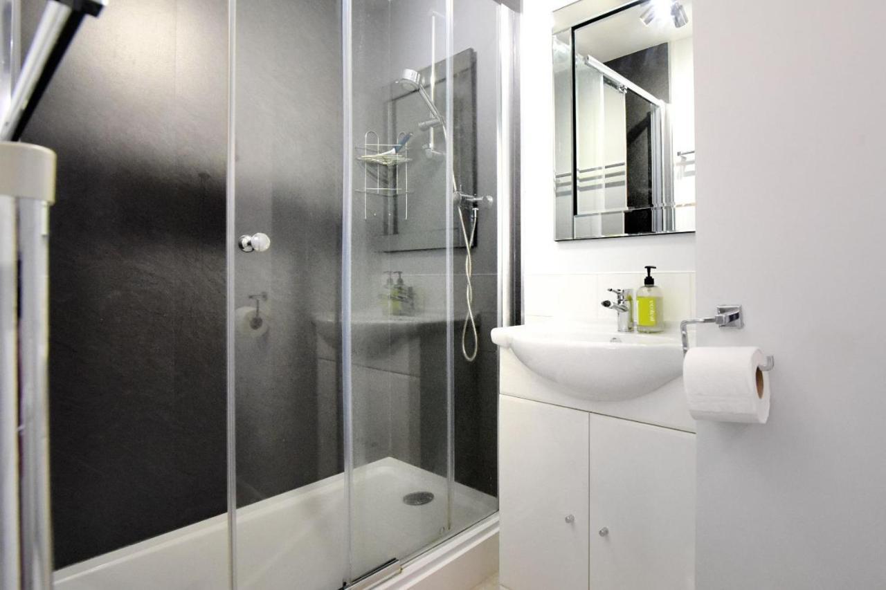 The Retreat Apartment Lyme Regis Ngoại thất bức ảnh